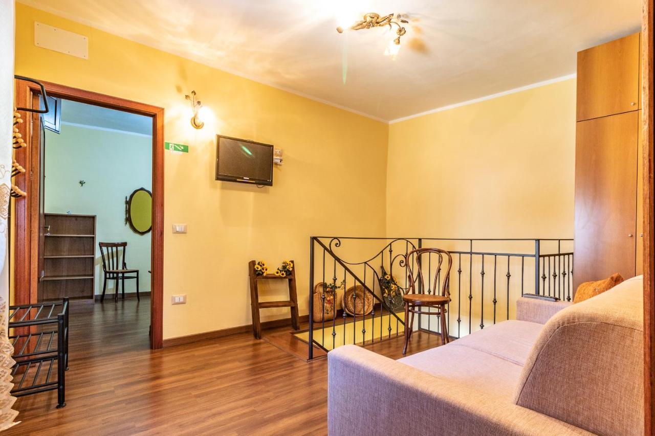 Casa Vacanze 'Zia Lucia' Daire Sarconi Dış mekan fotoğraf